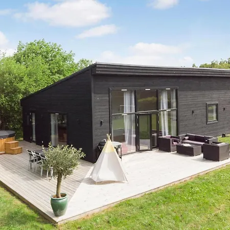 Amazing In Vaeggerlose With Kitchen Holiday home Boto By