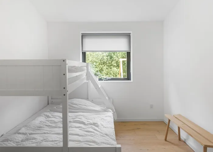 Amazing In Vaeggerlose With Kitchen Bøtø By