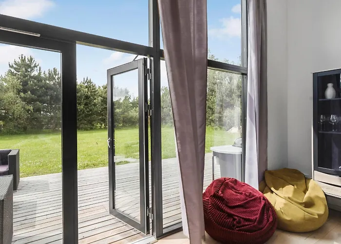 Amazing In Vaeggerlose With Kitchen *